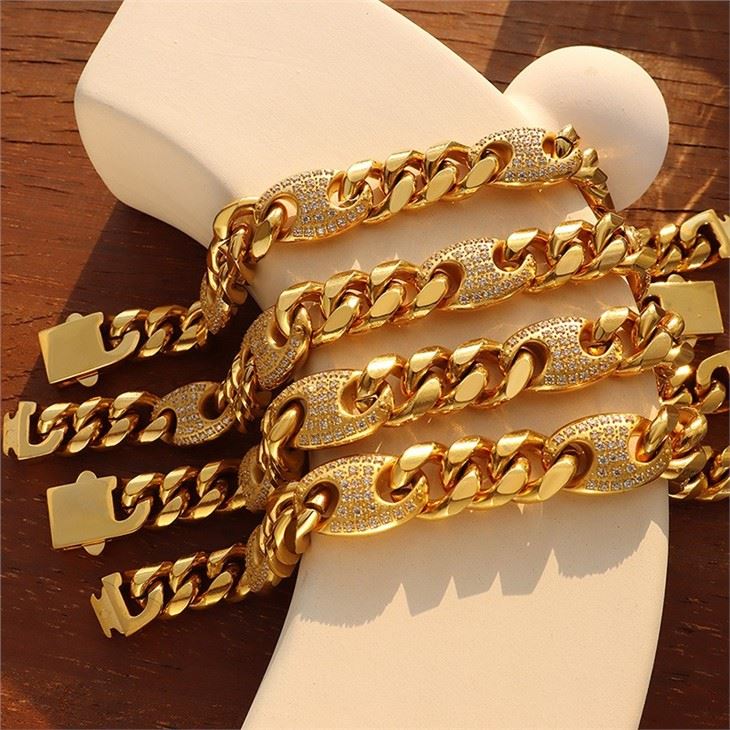 thick gold cuban link bracelet
