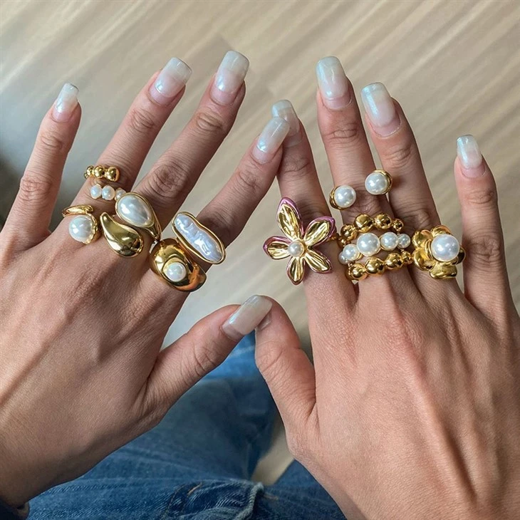 Flower Pearl Ring suppliers