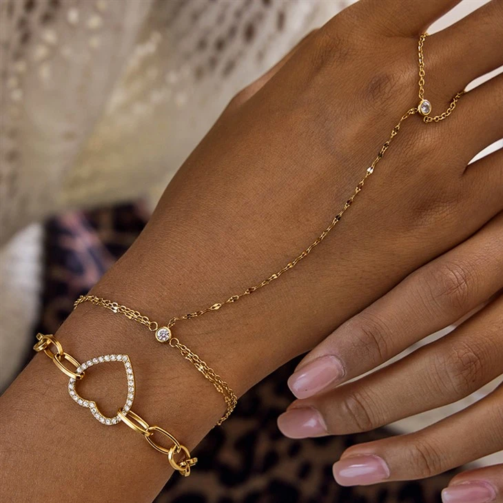 Bracelet à main minimaliste
